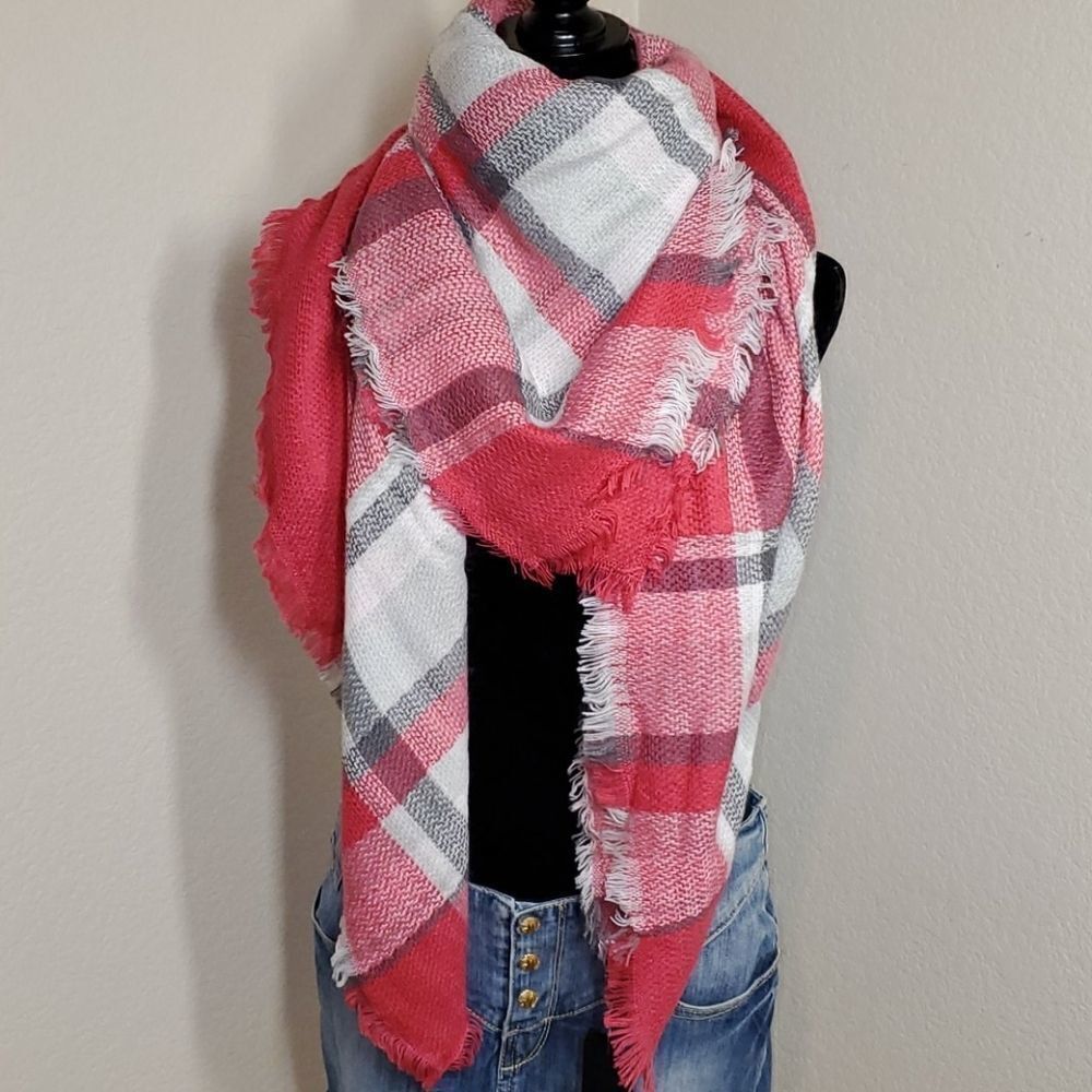 Over Sized Pink Scraf/Wrap